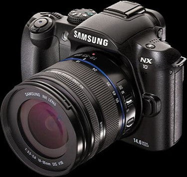 Samsung NX10